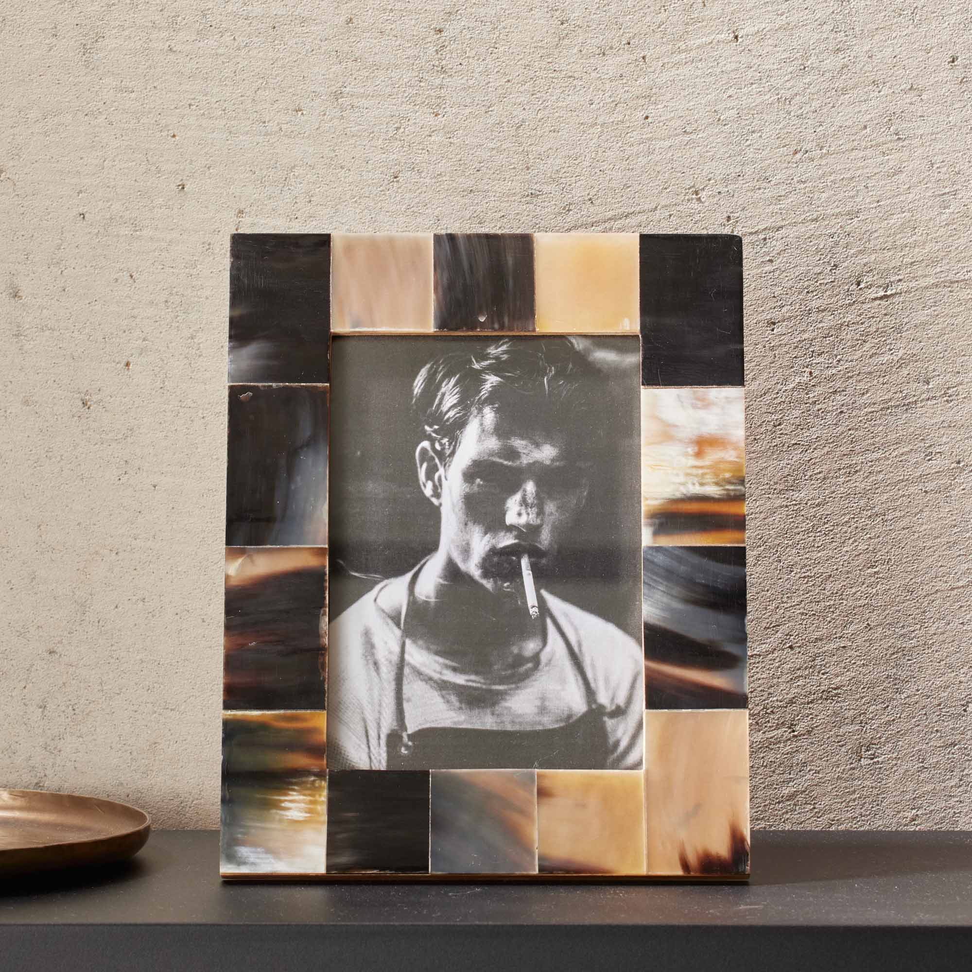 Cheti Photo Frame