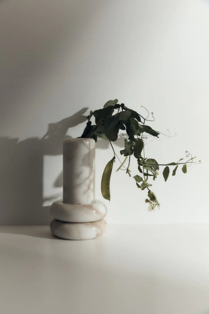 Molecular Vase Thin | Calcutta Gold
