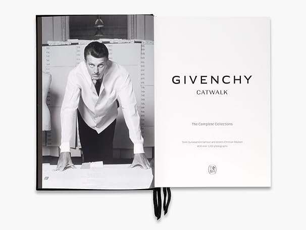 Givenchy | Catwalk