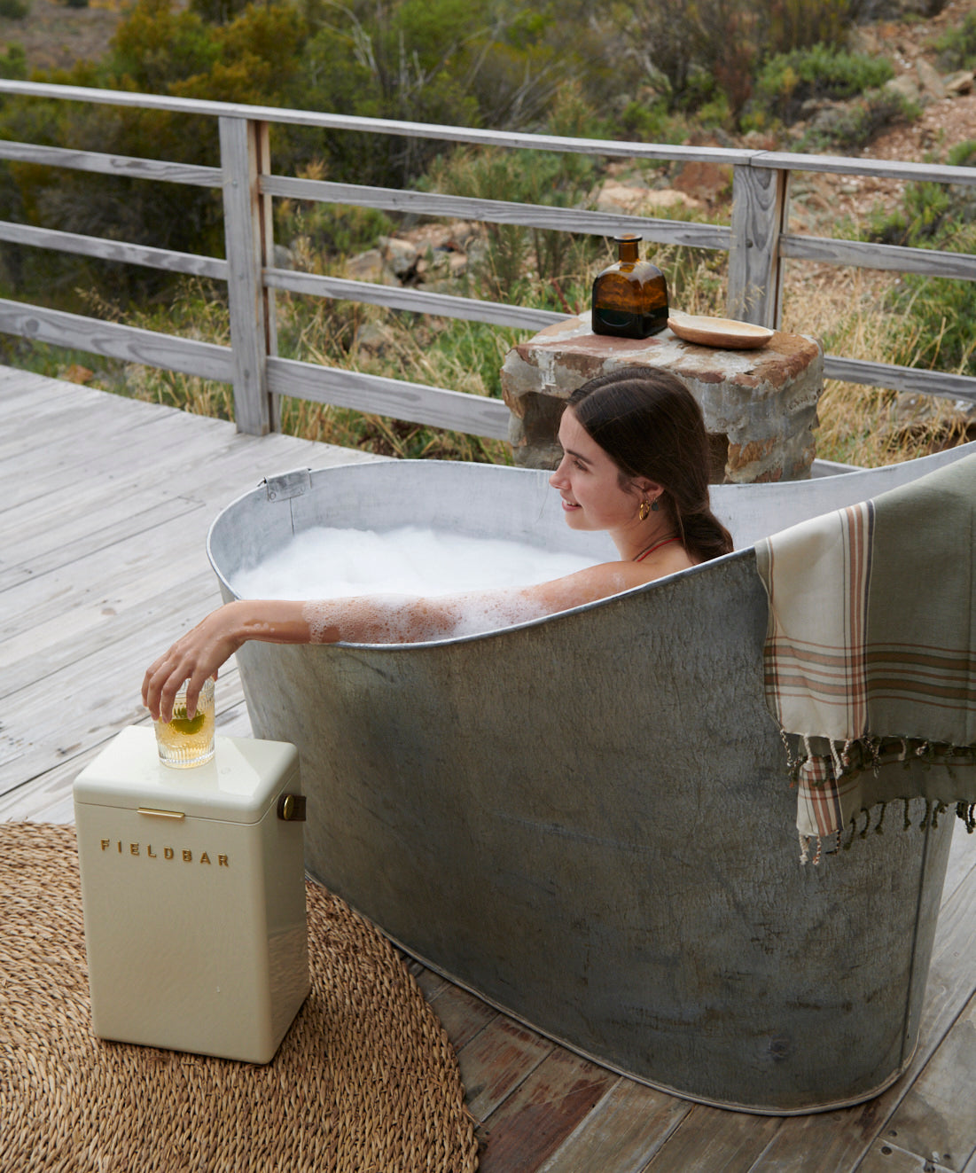 Drinks Box Safari White