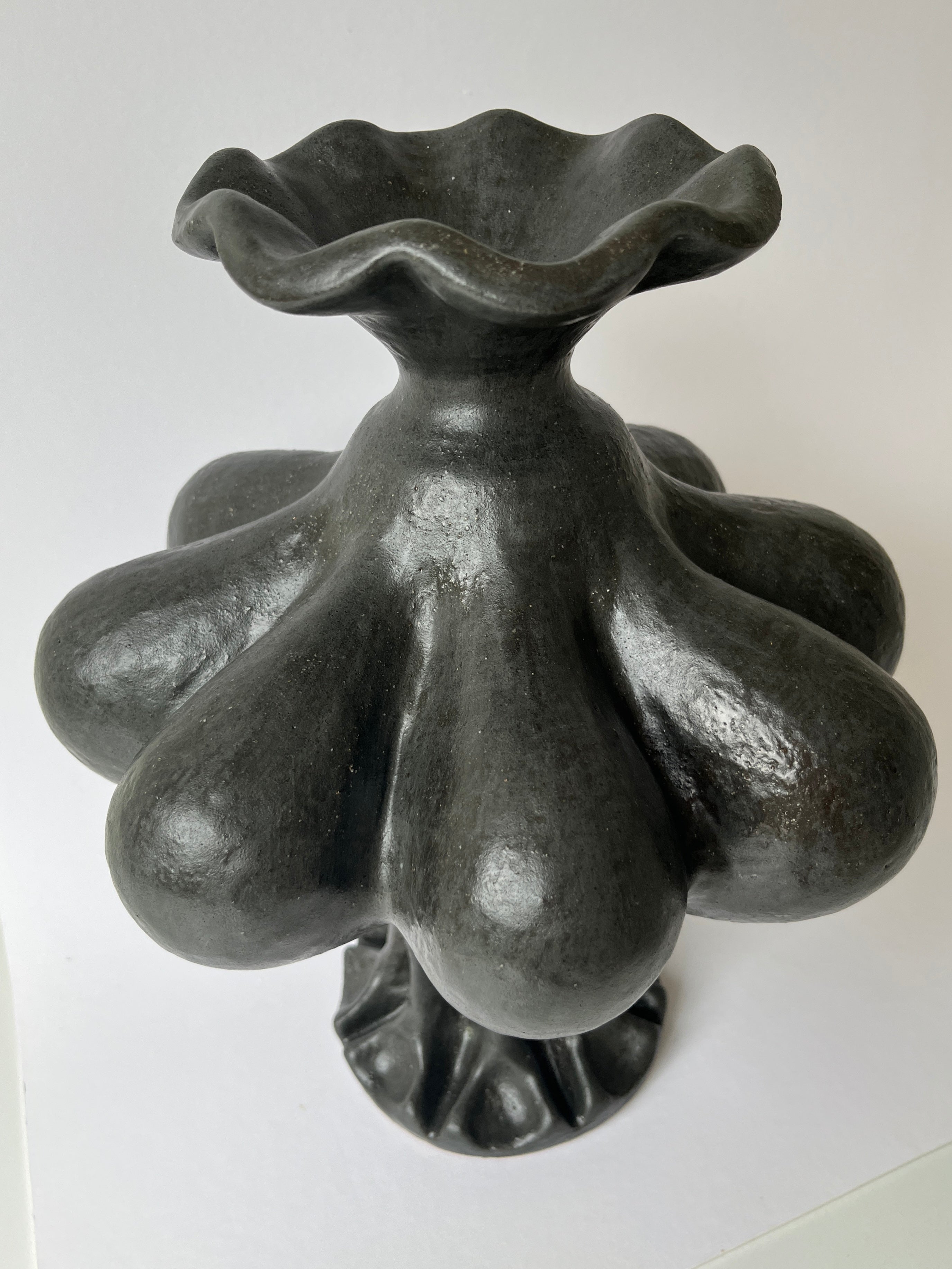 Nioka Clay | Ebon Bloom | Vase #3