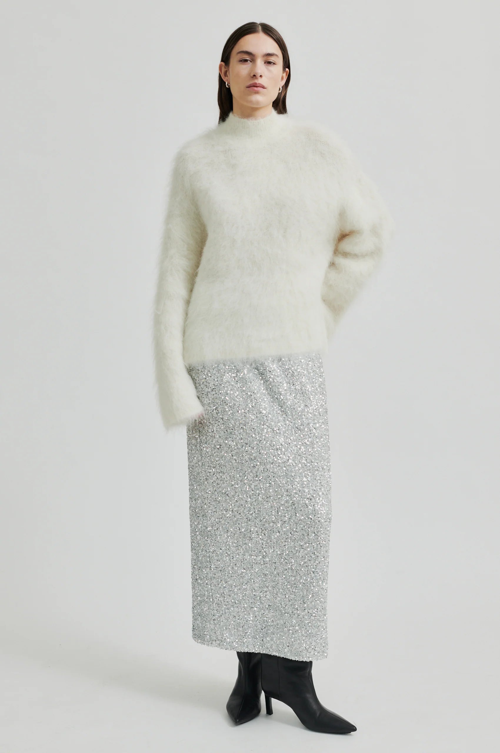 Isaky Knit