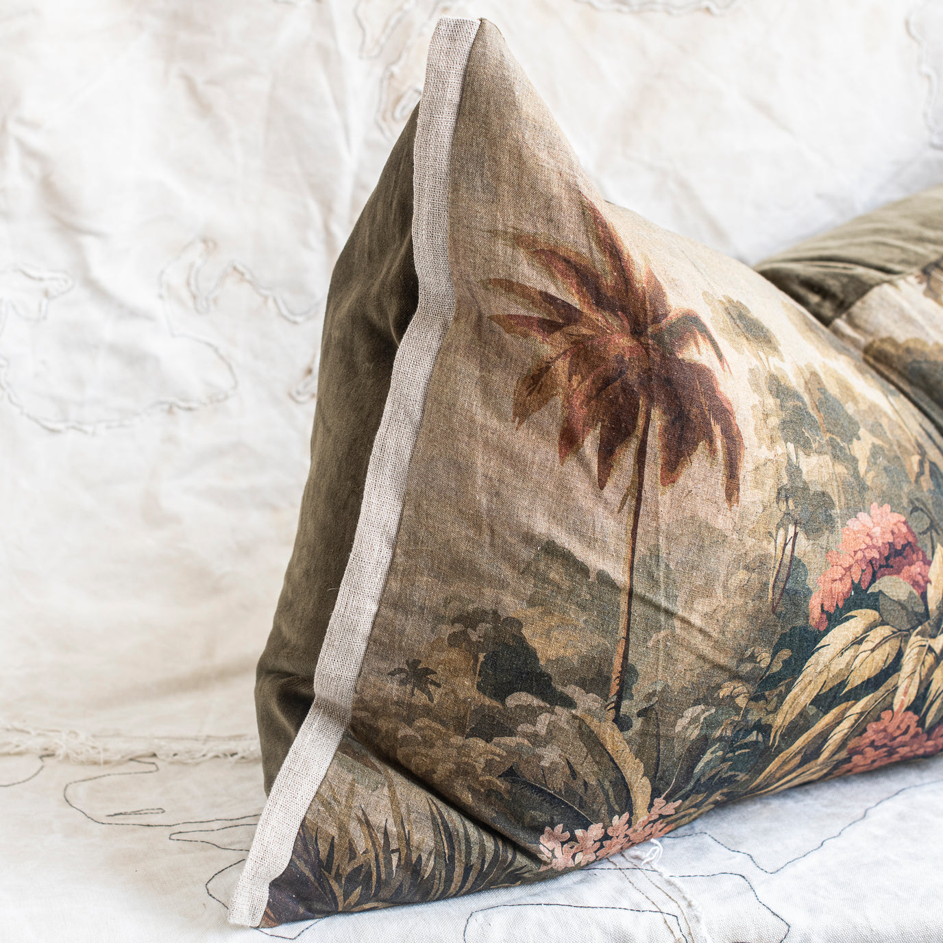 Namrana Cushion | 50 x 100