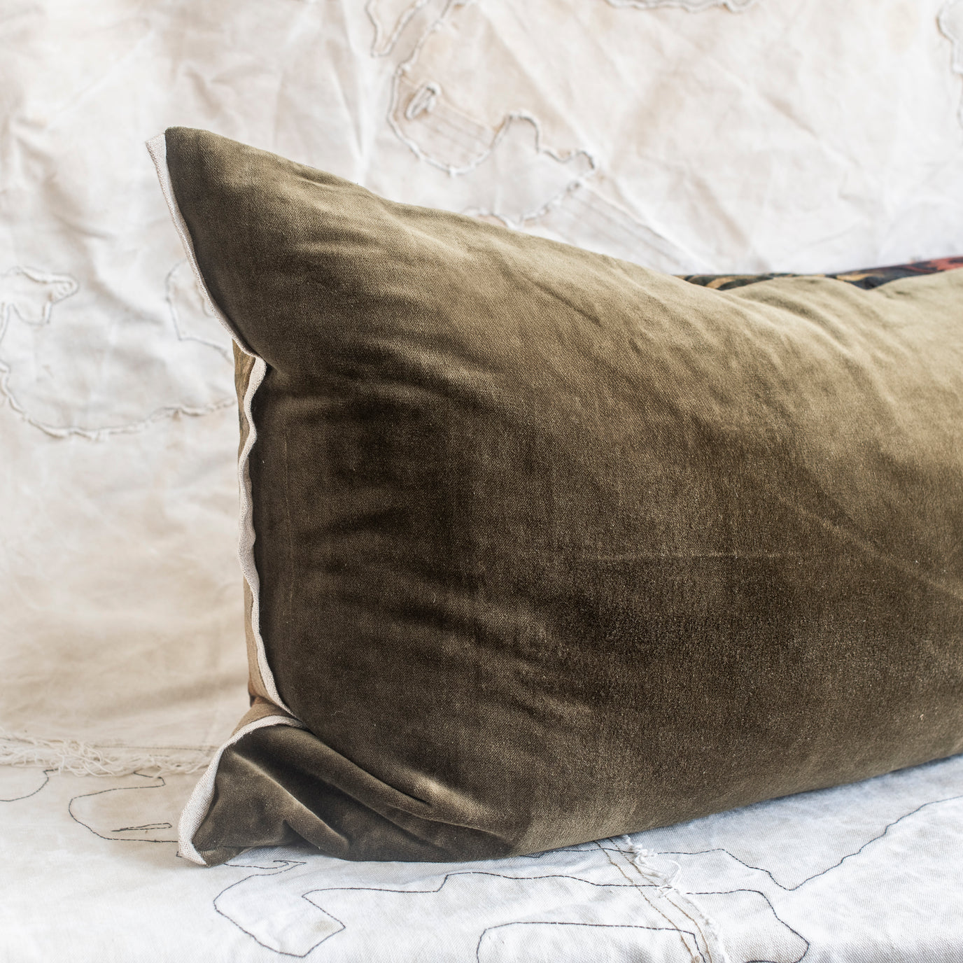 Namrana Cushion | 50 x 100