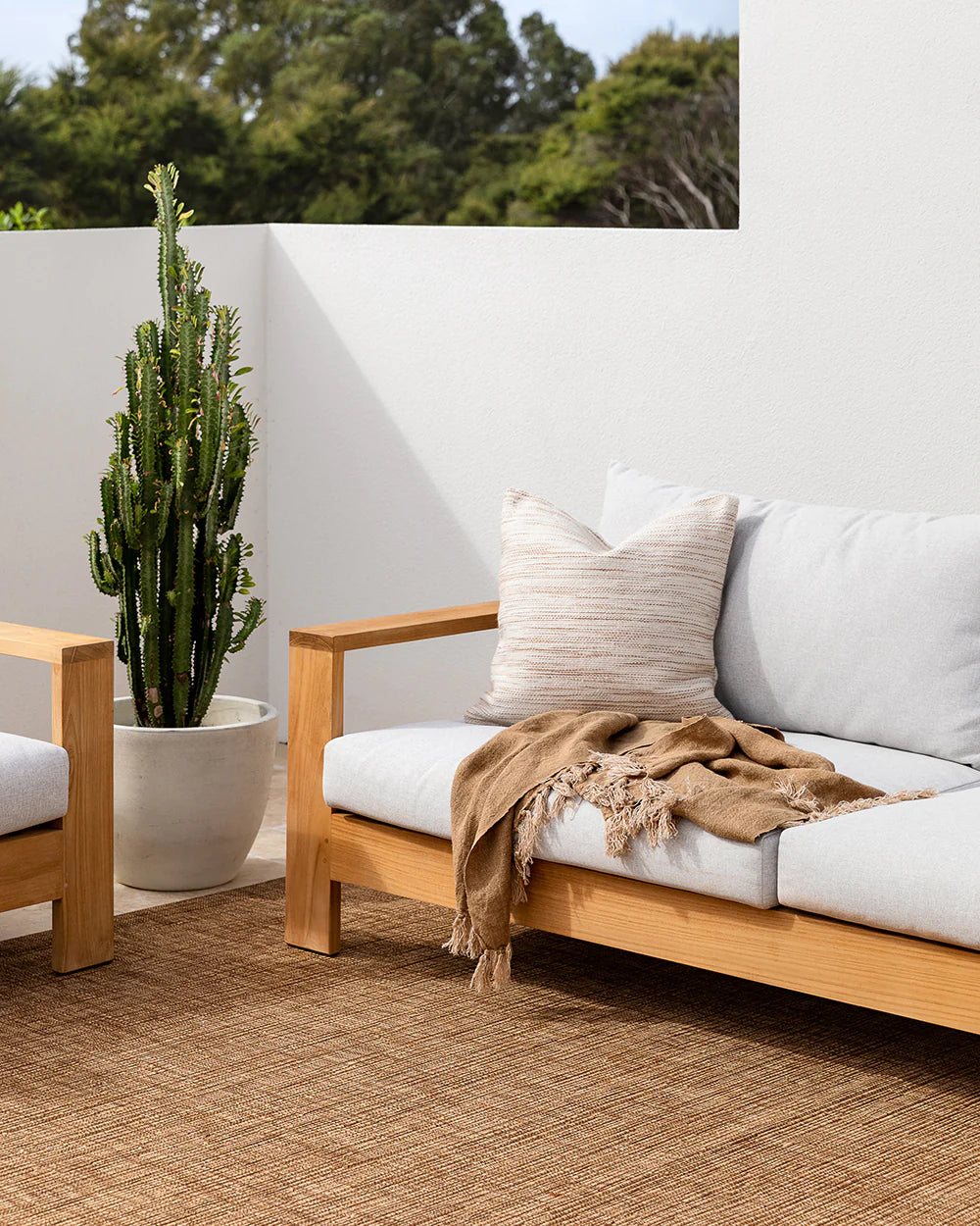 Chandler Outdoor Cushion | Ocean