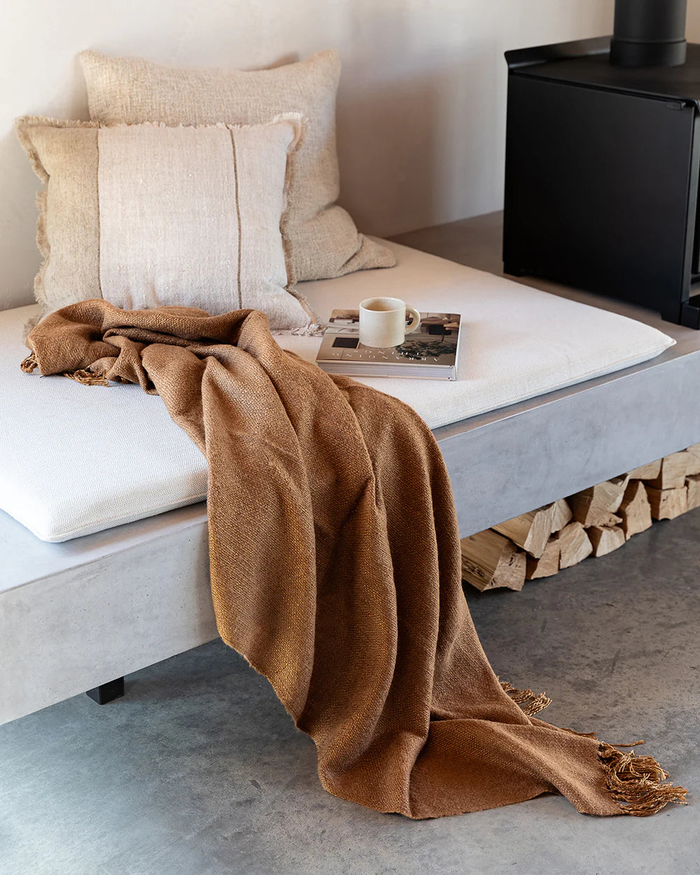 Richmond Throw | Cinnamon
