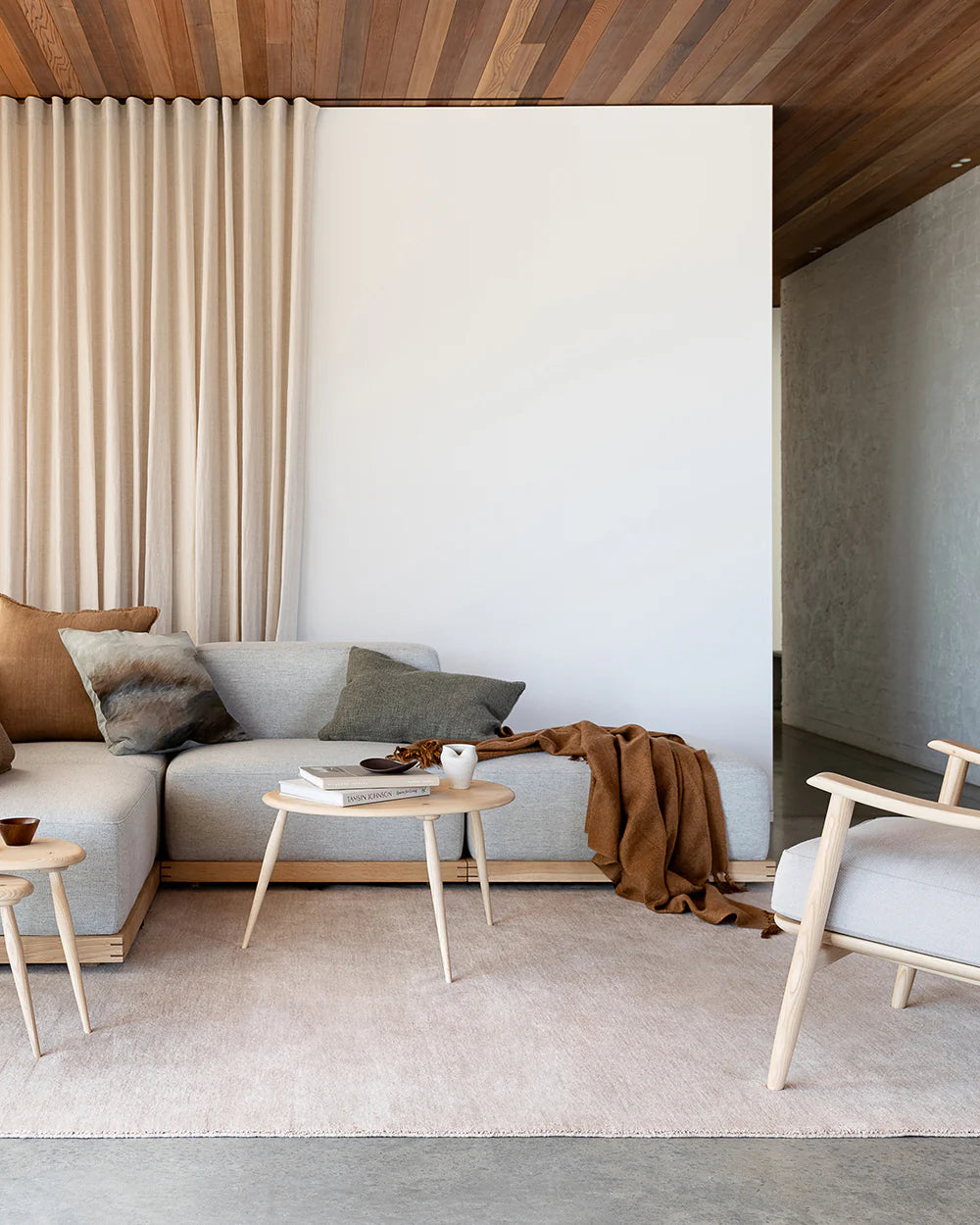 Richmond Throw | Cinnamon