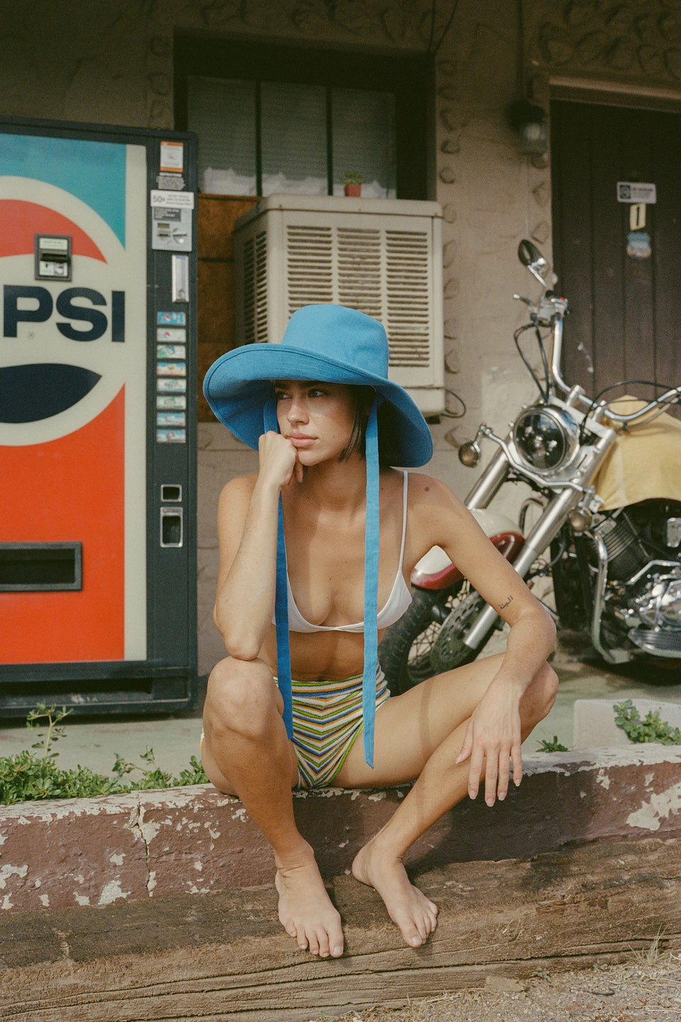 Summer Bucket | Azure