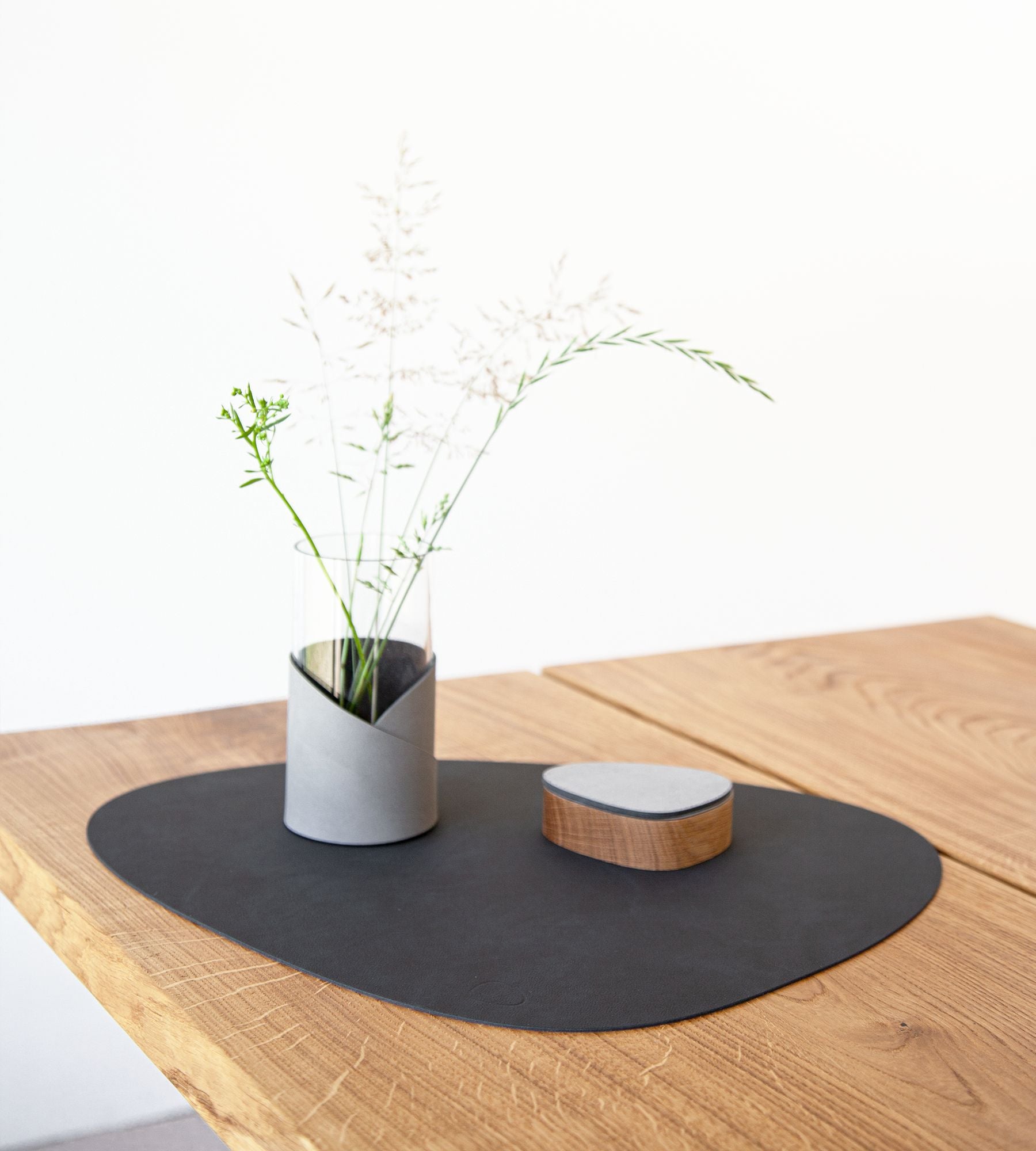 Table Mat Curve | Nupo Black