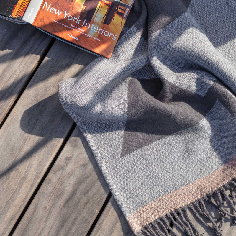 Bauhaus Throw
