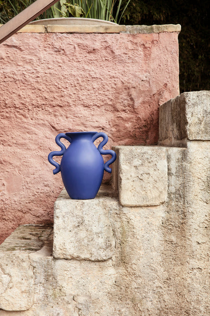 Verso Table Vase | Bright Blue