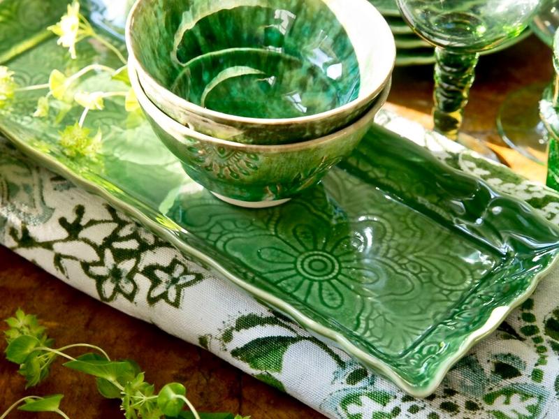 Arabesque Rectangular Server