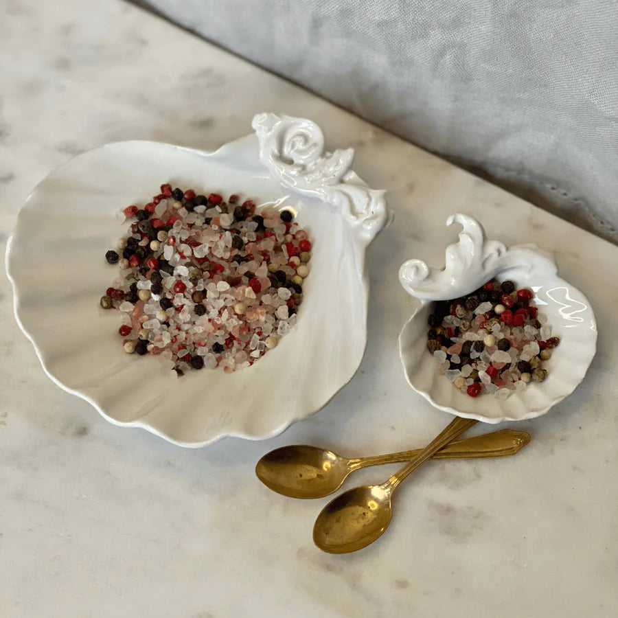 Large Shell Dish