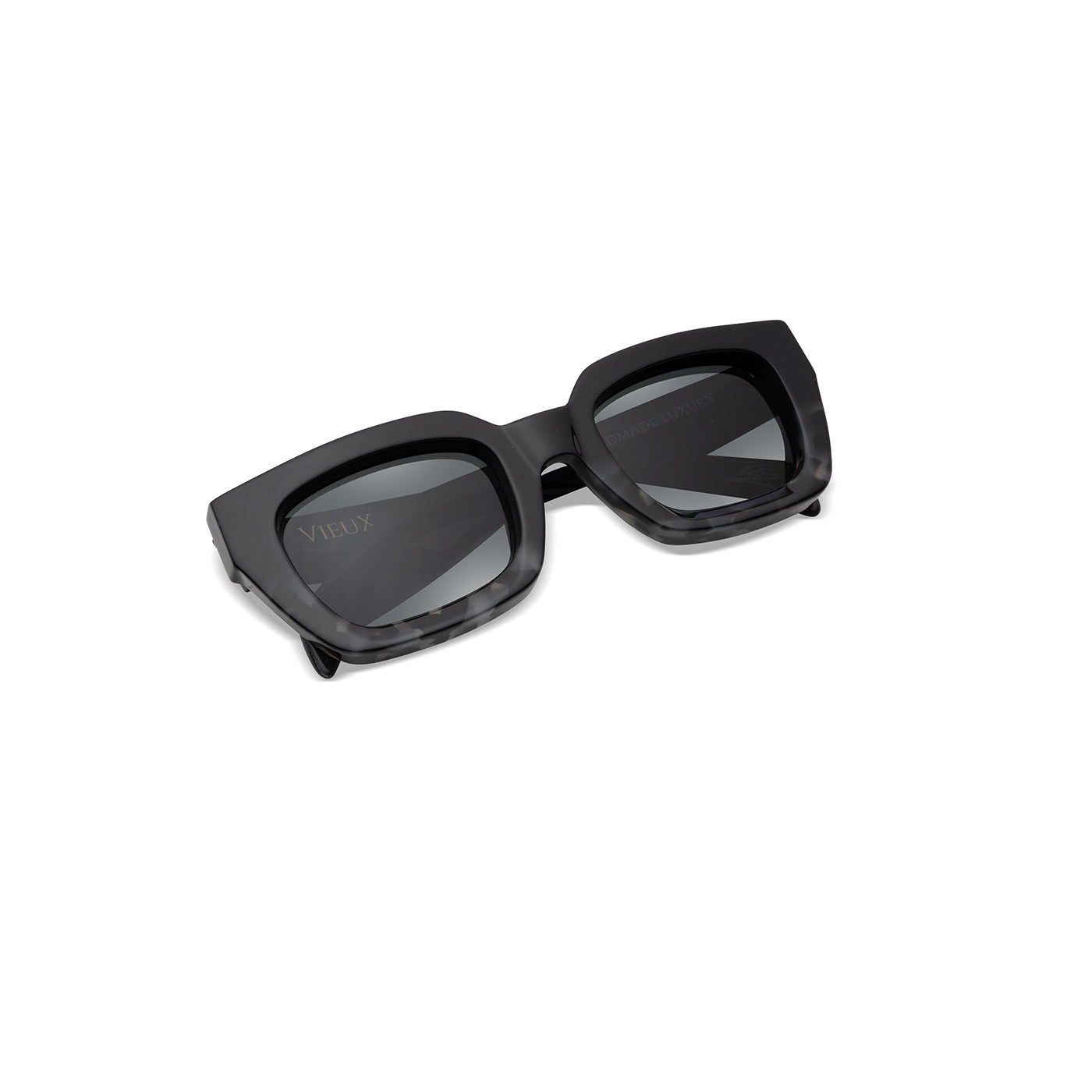 Versaille | Midnight