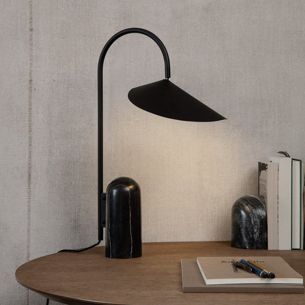 Arum Table Lamp | Black