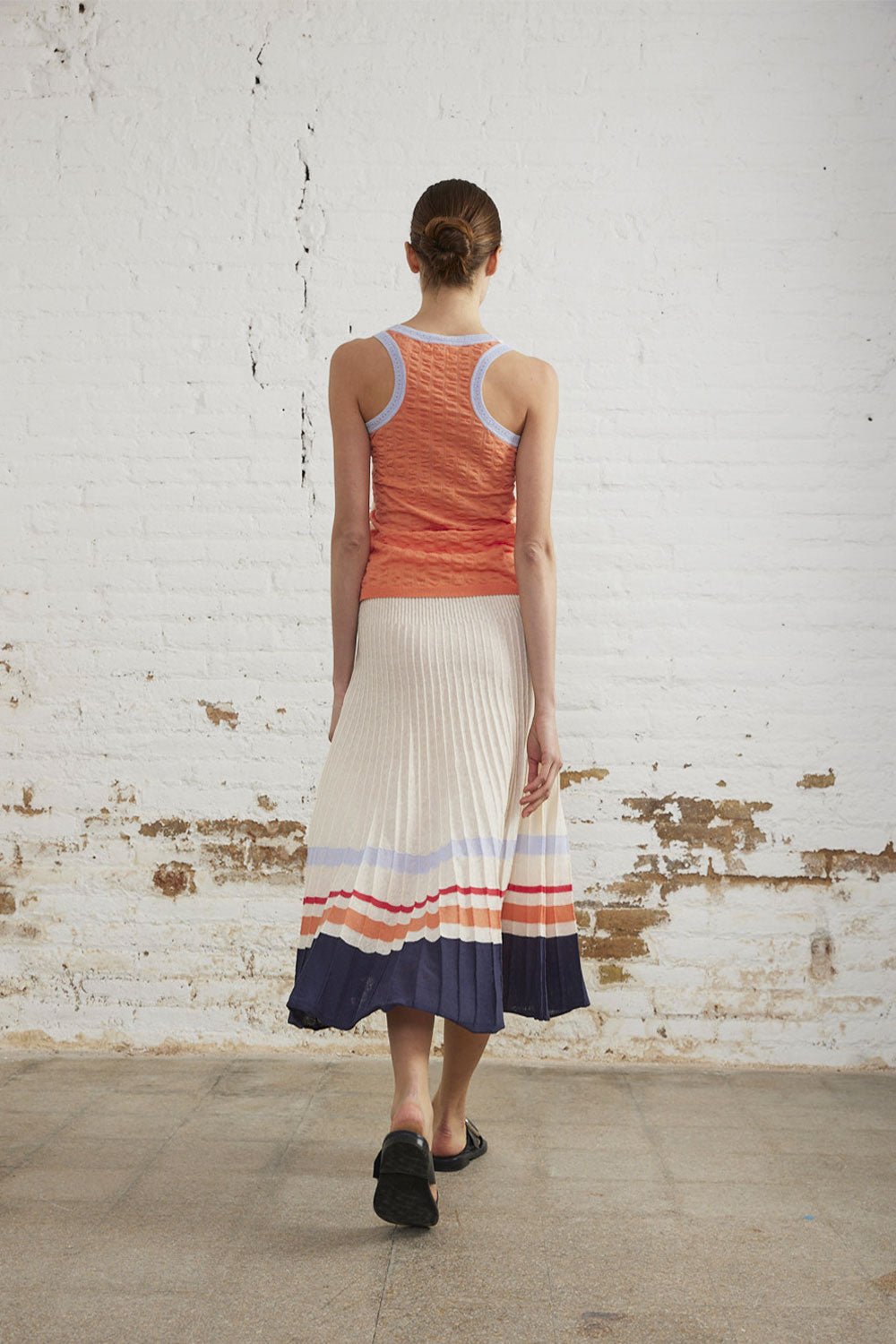 Knitted sleeveless Top