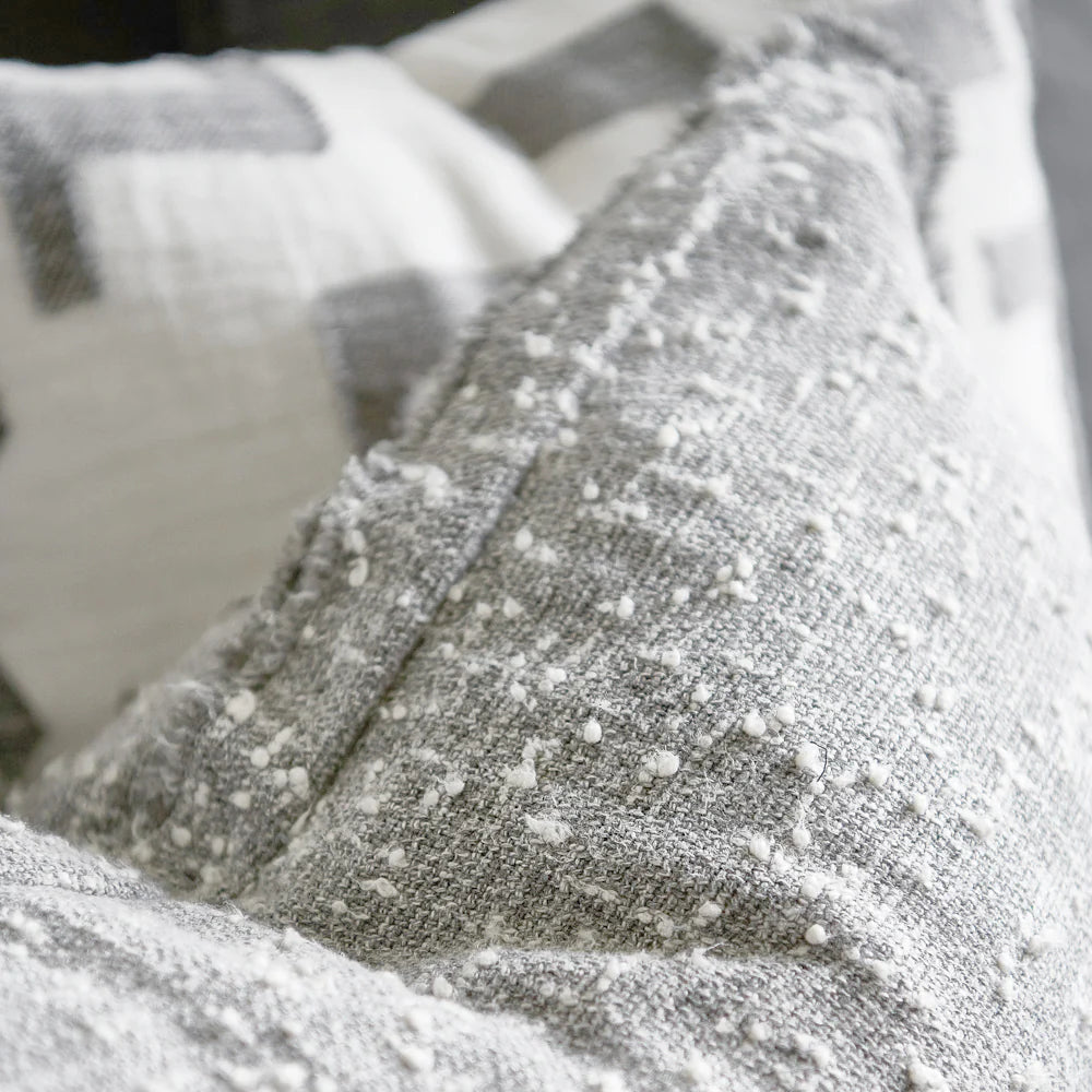 Polo Cushion | Silver/White 40x60