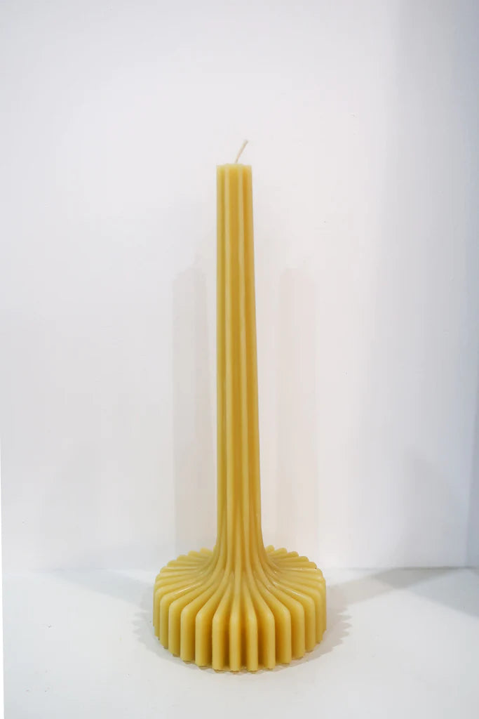 Antoinette Candle Beeswax | Medium