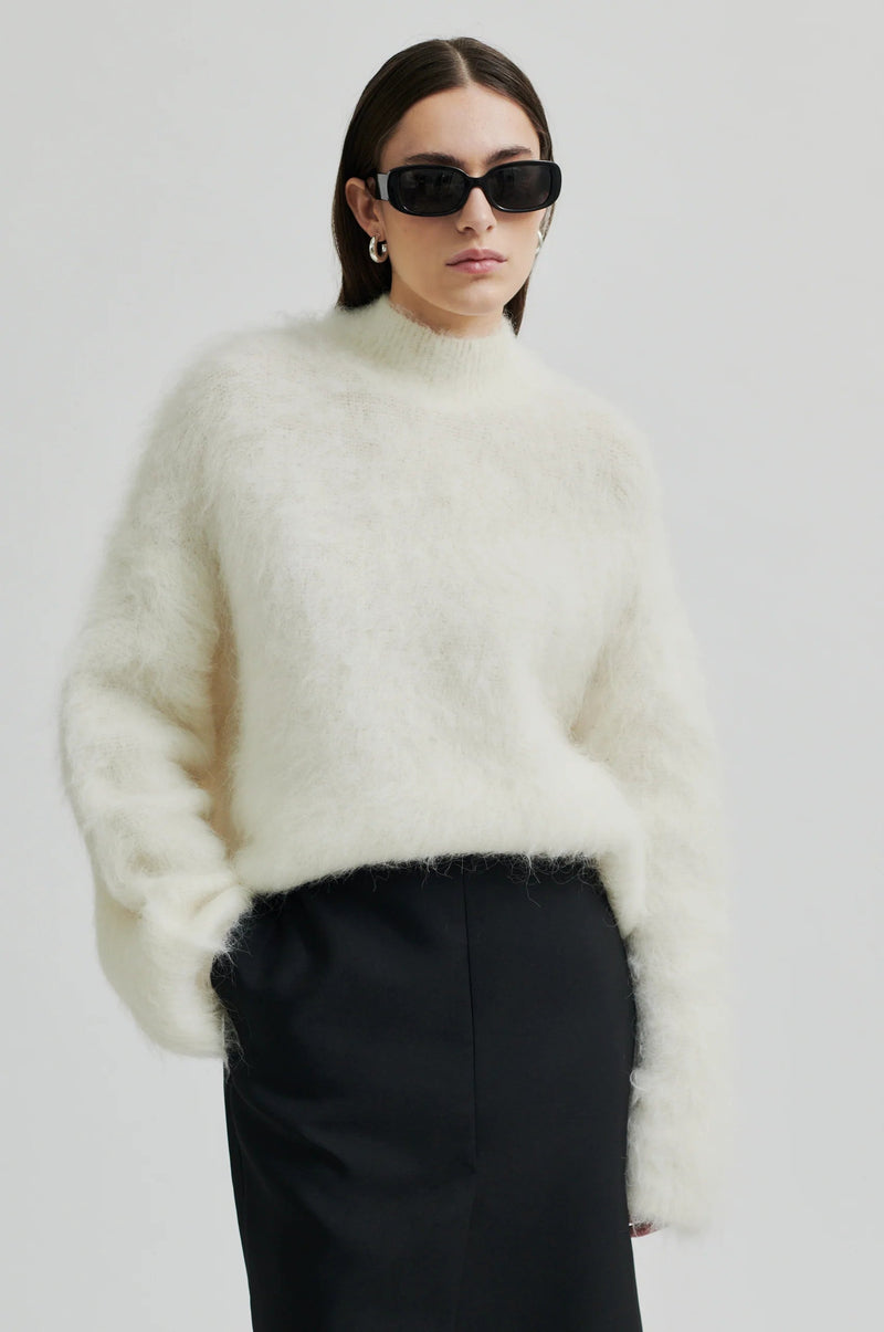 Isaky Knit