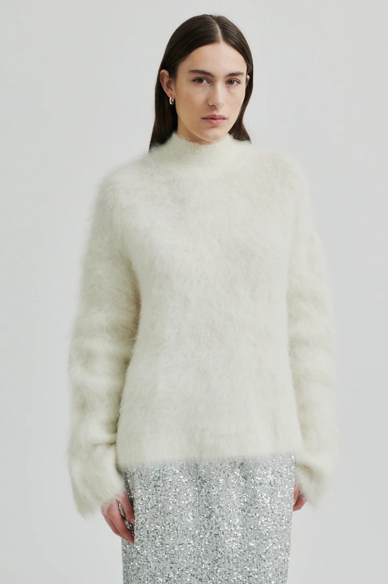 Isaky Knit