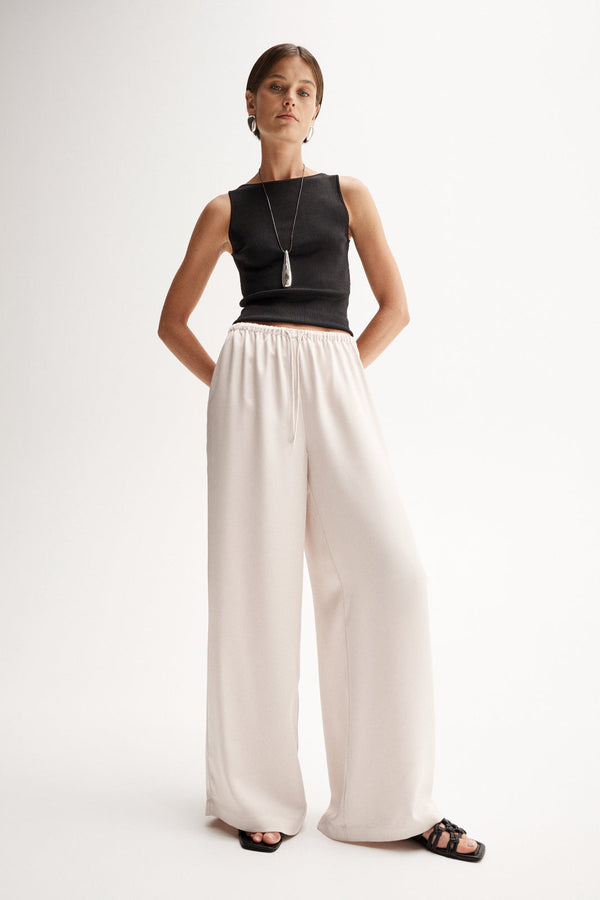 Mina Pant