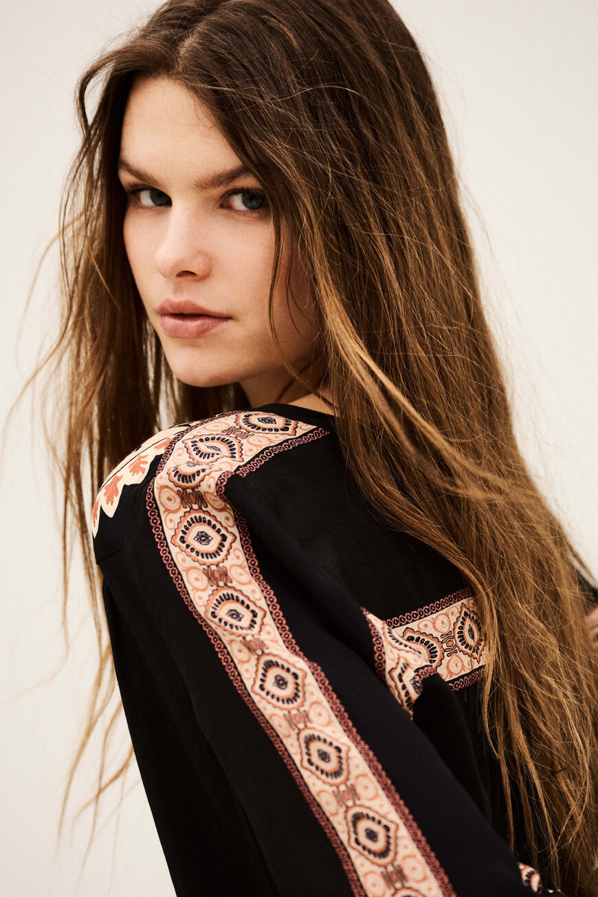 Valda Shirt