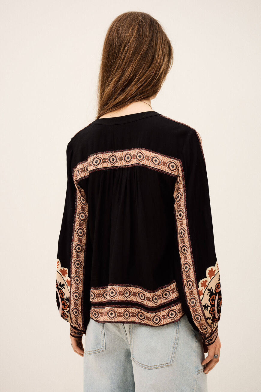 Valda Shirt