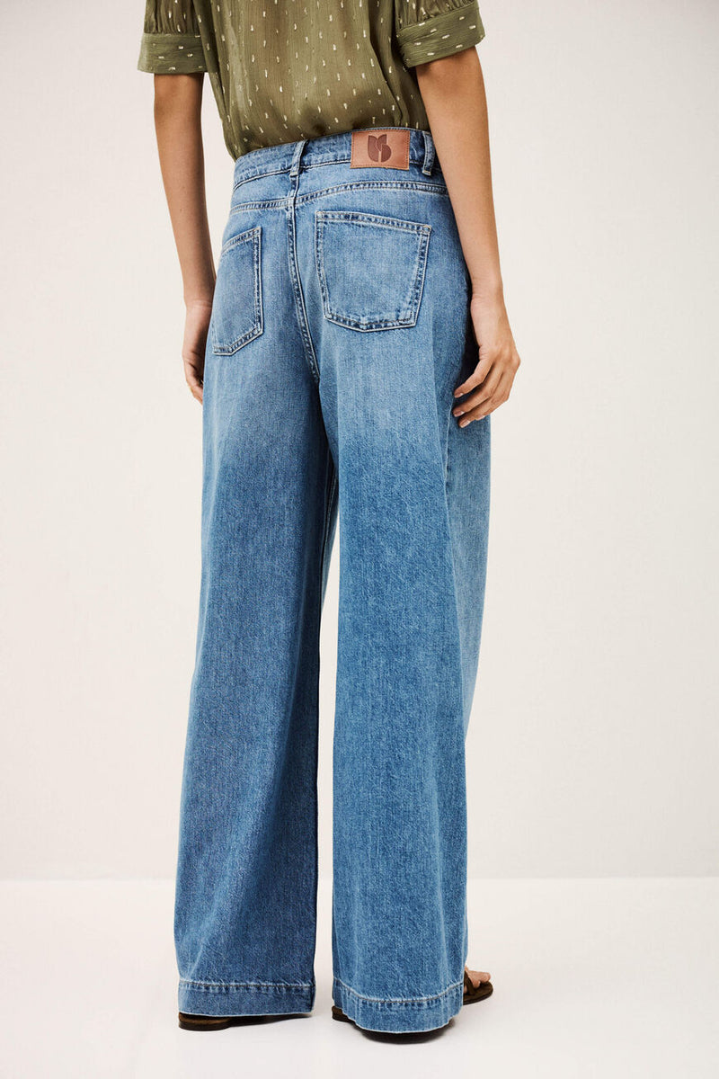 Musc Jean