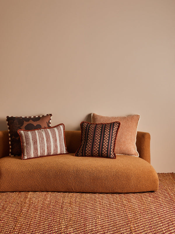 Mini Wave Cocoa Cushion