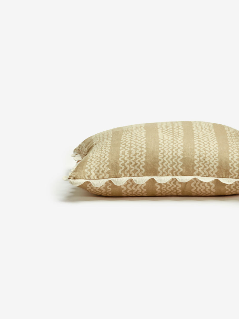 Mini Wave Wheat Cushion