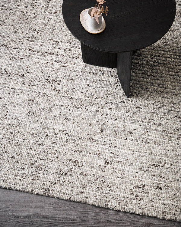 Karaka Floor Rug | Oyster Grey