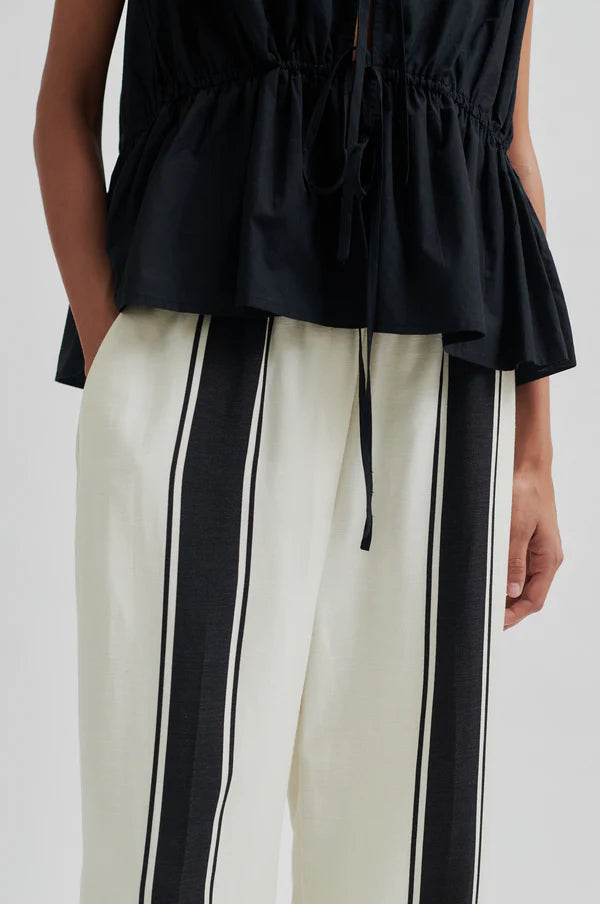 Lie Trousers