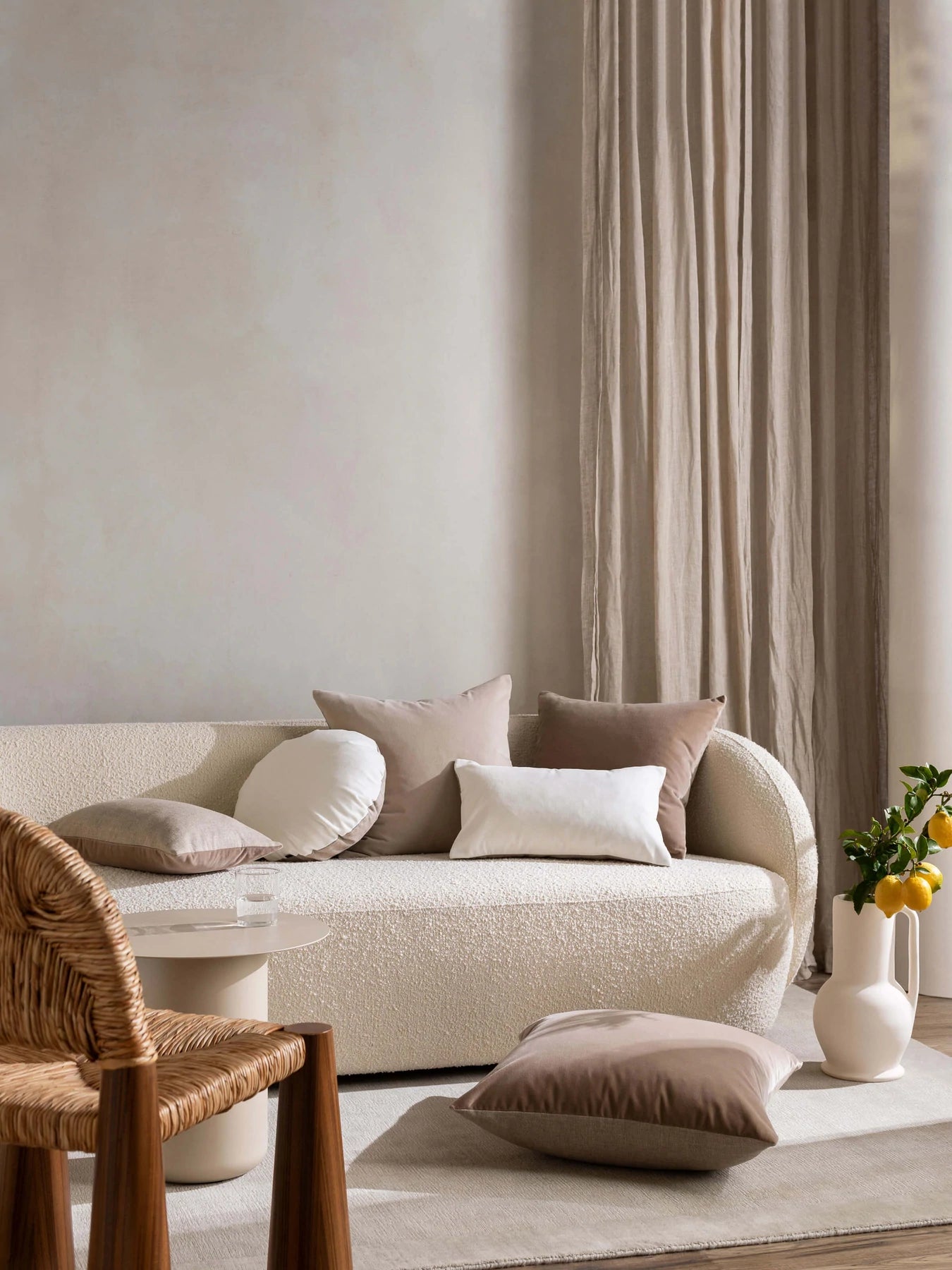 Etro Almond Grand Cushion