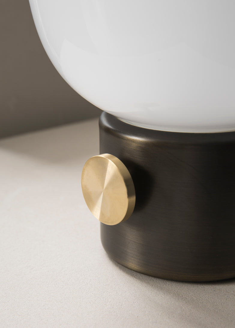 JWDA Table Lamp