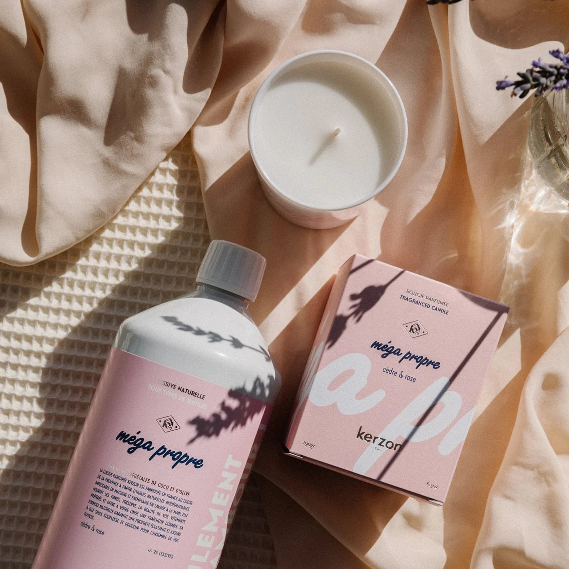 Mega Propre Candle